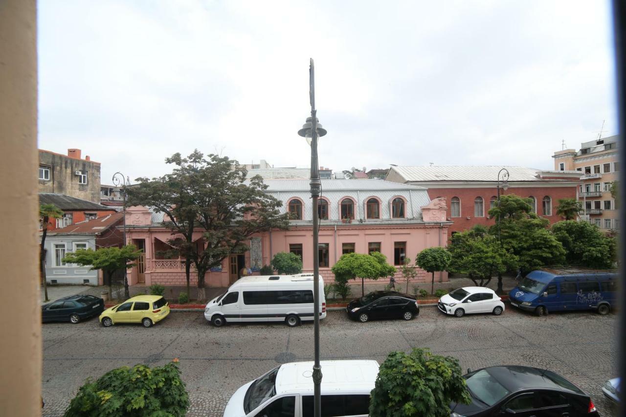 Duru'S Apartment With 3 Bedrooms Batumi Esterno foto